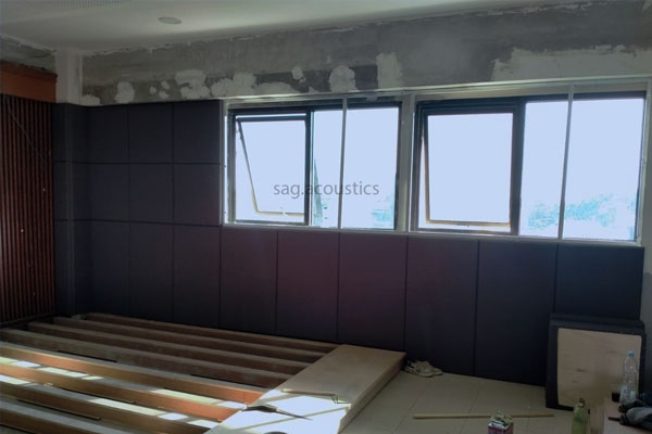 panel akustik dinding studio