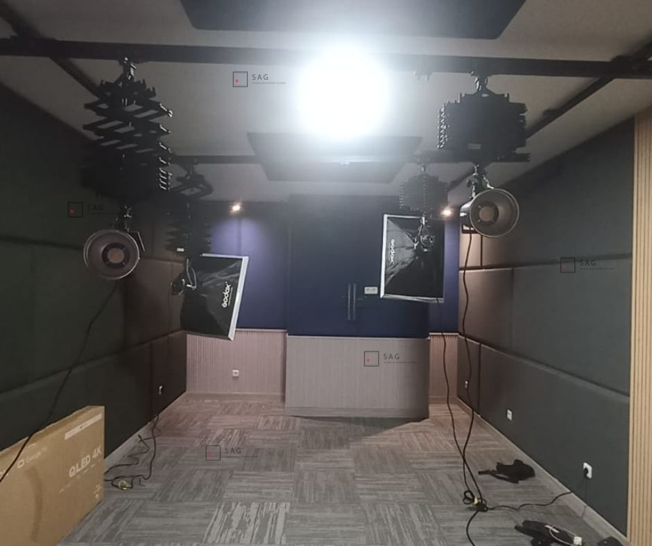jasa bangun studio podcast